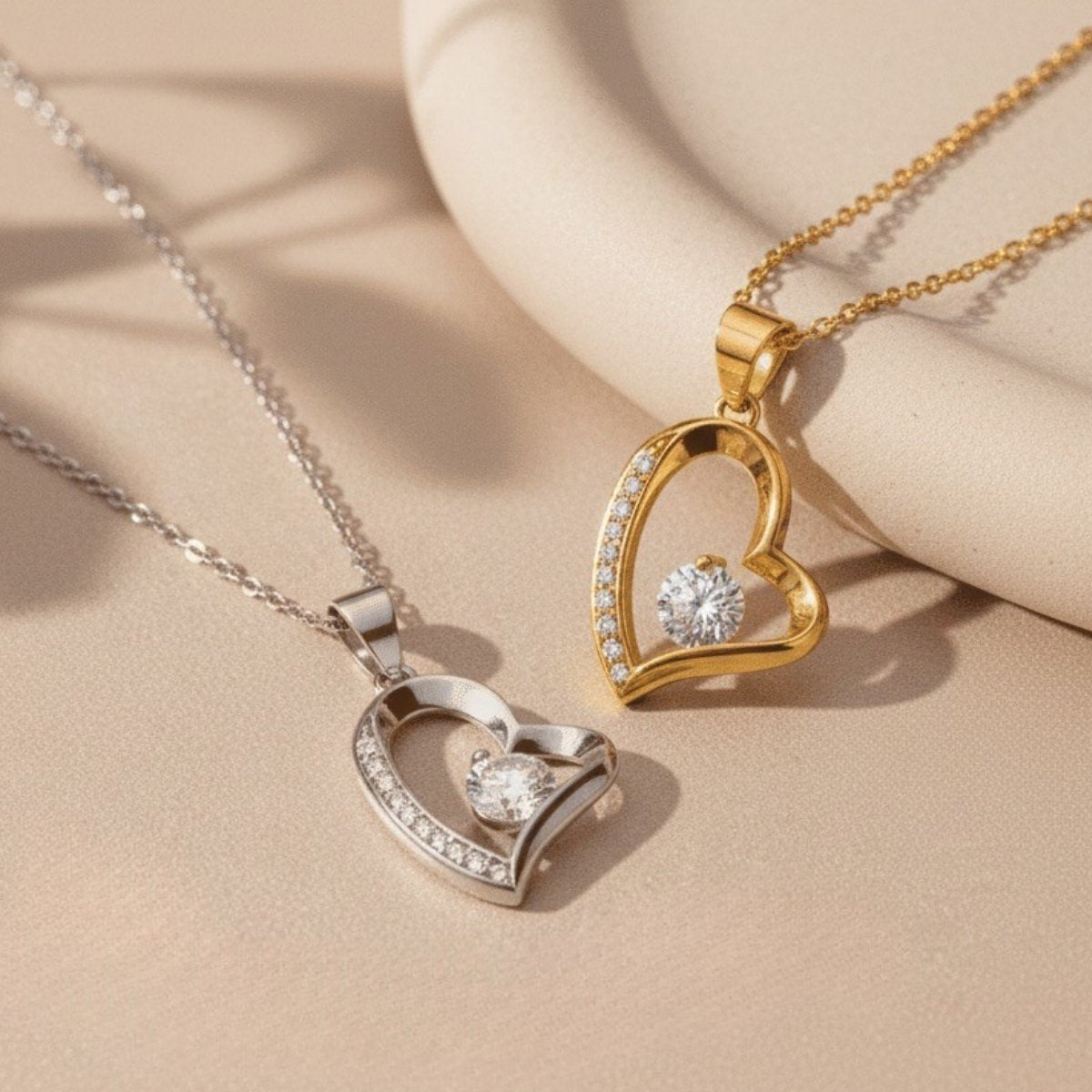 Naszyjnik dla Żony - Błyszcząca biel - Pełna tajemnic - Bejesa