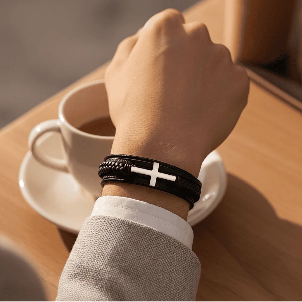 Dla Mojego Wnuka – Spersonalizowana Bransoletka Krzyż z Imieniem - Bejesa