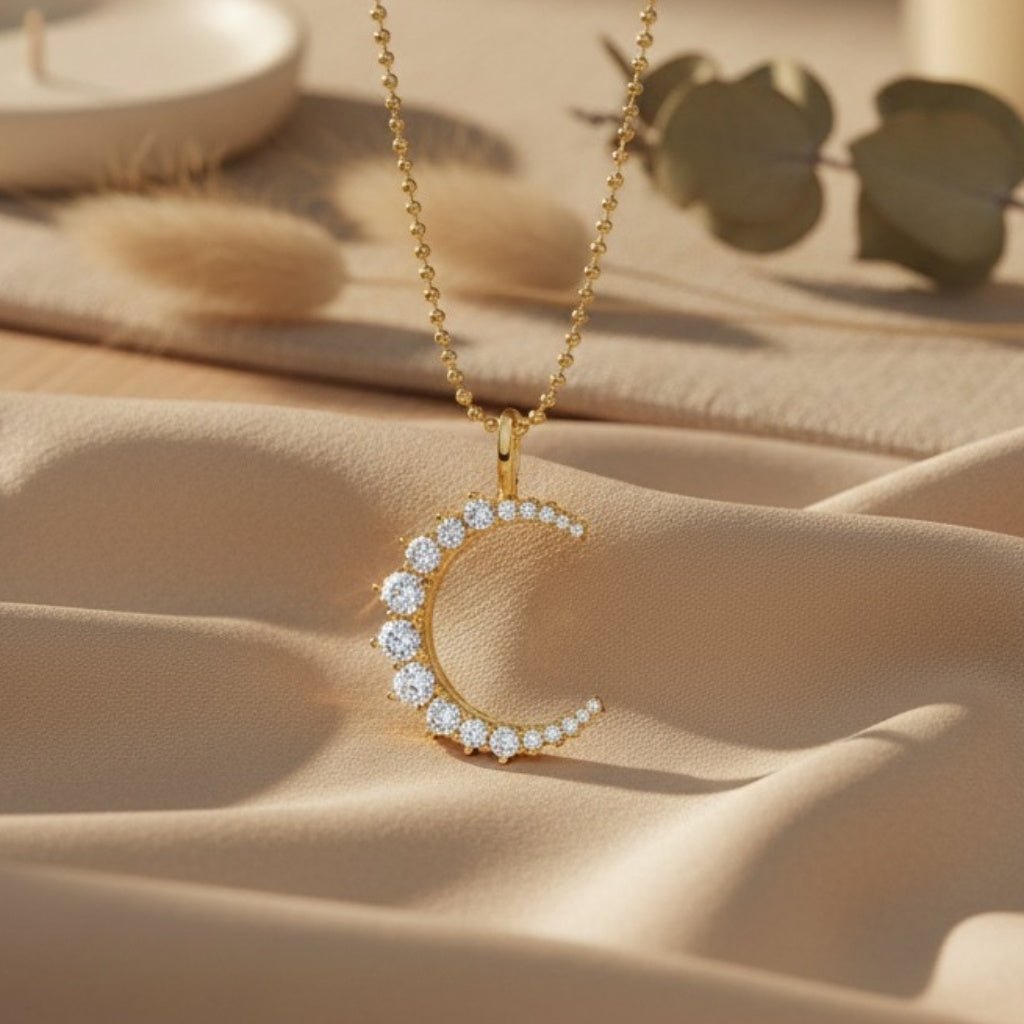 Naszyjnik Damski Pozłacany - Księżyc z cyrkoniami - Bejesa